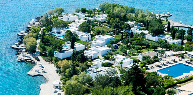 Minos Beach Art Hotel, Остров Крит